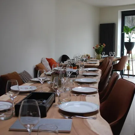 Frühstückspension Huis Nest Logies