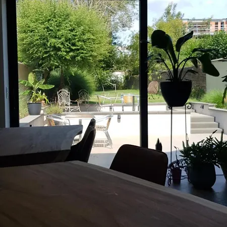 Frühstückspension Huis Nest Logies *